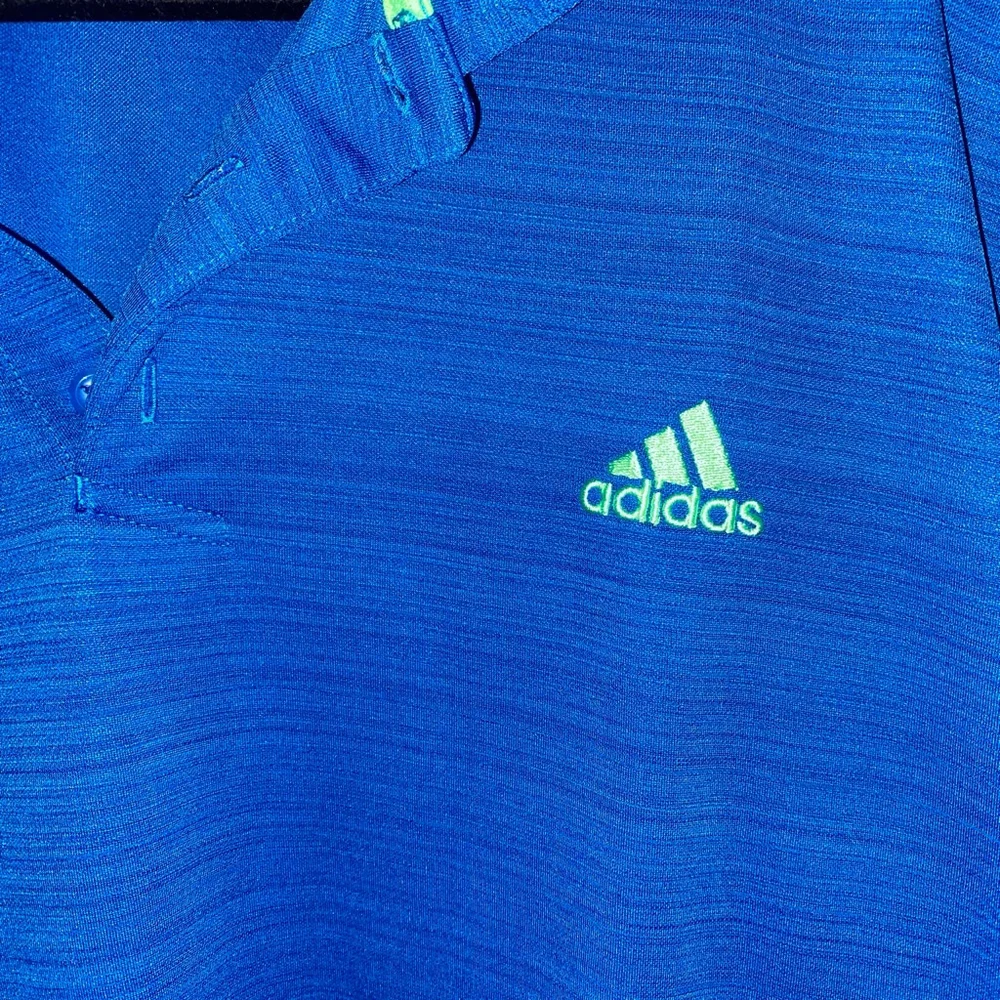 Men's Adidas Polo Golf Shirt Blue with Green Logo Climalite Material Size XL